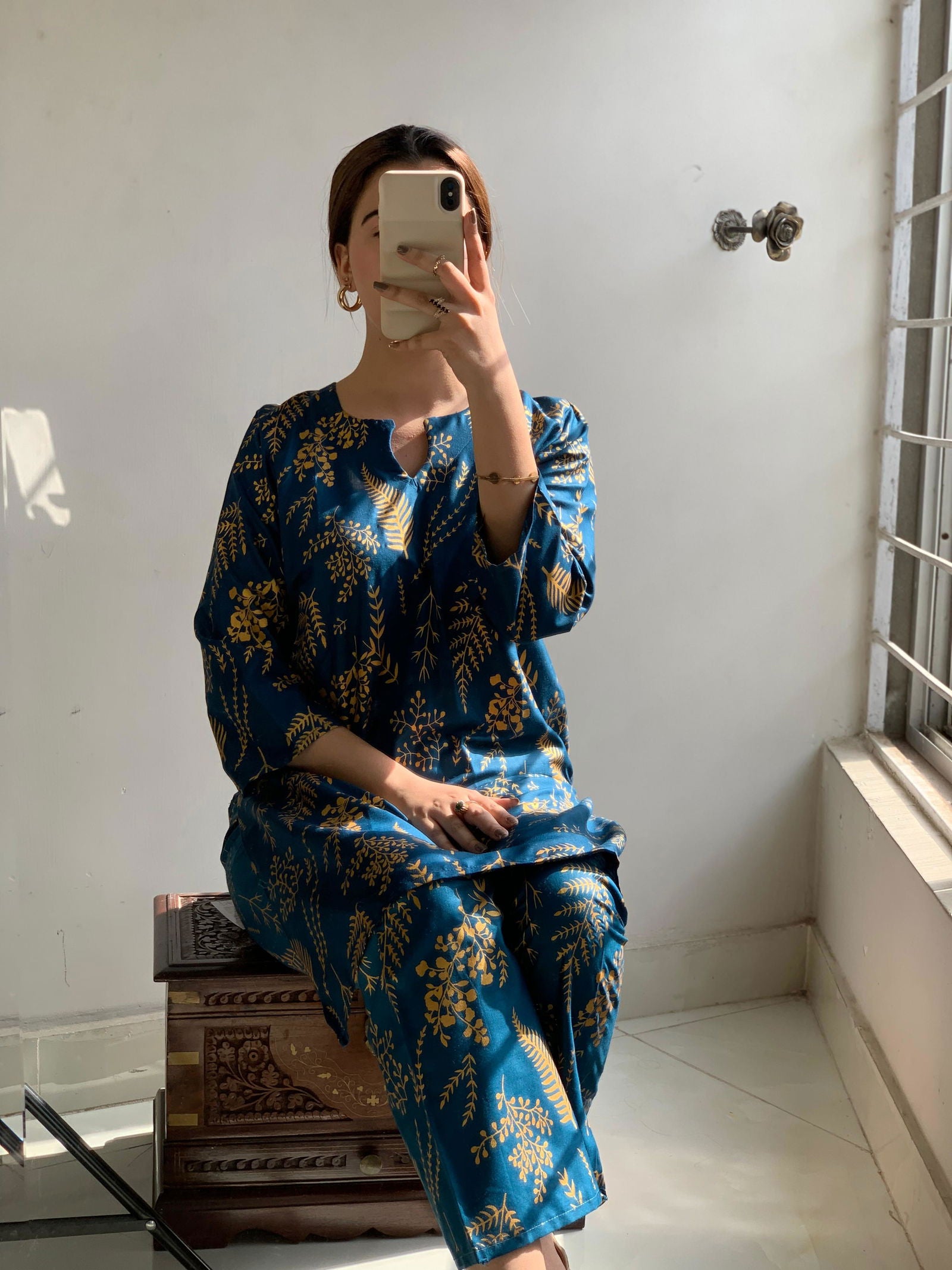 Floral Leaf Print Stitched 2Pcs